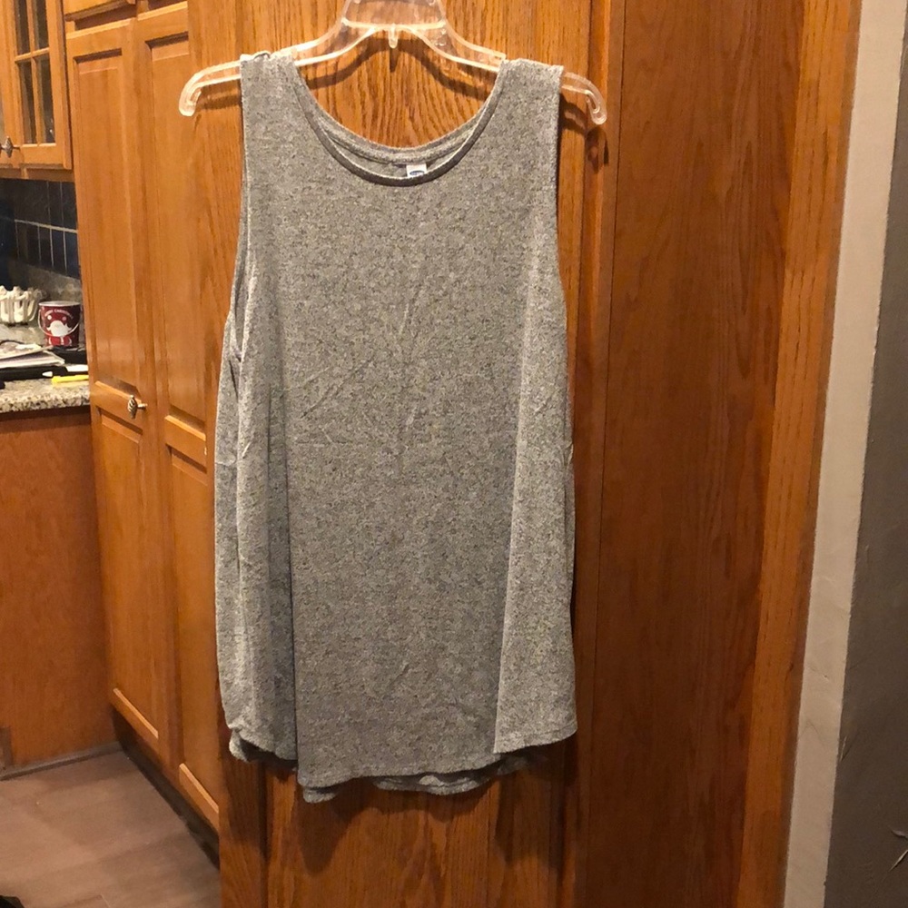 Heather Gray Relaxed Sleeveless Tank Top
